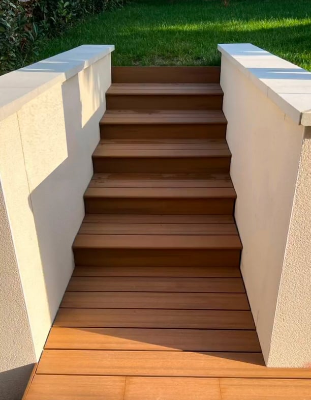 Comment habiller un escalier avec des lames composite — free download